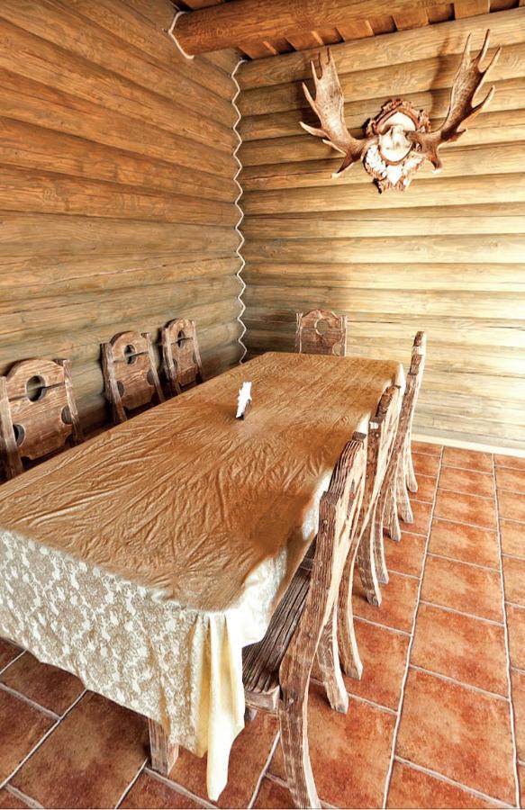 Візит Hotel Bushtyno Bagian luar foto