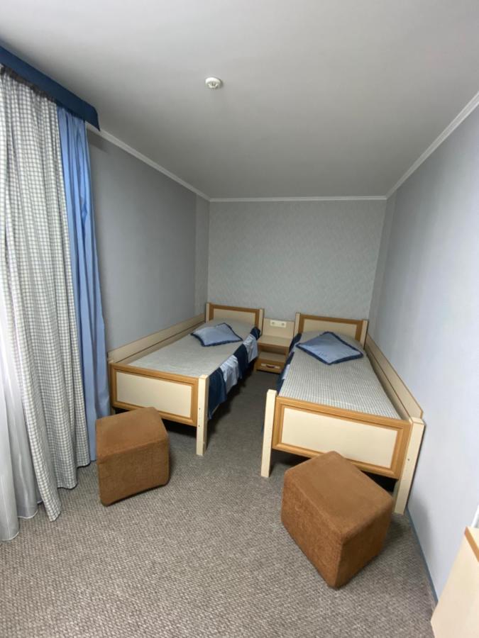 Візит Hotel Bushtyno Bagian luar foto
