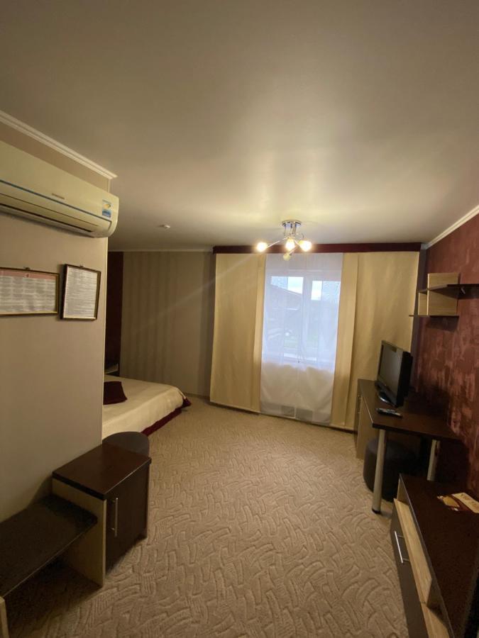 Візит Hotel Bushtyno Bagian luar foto