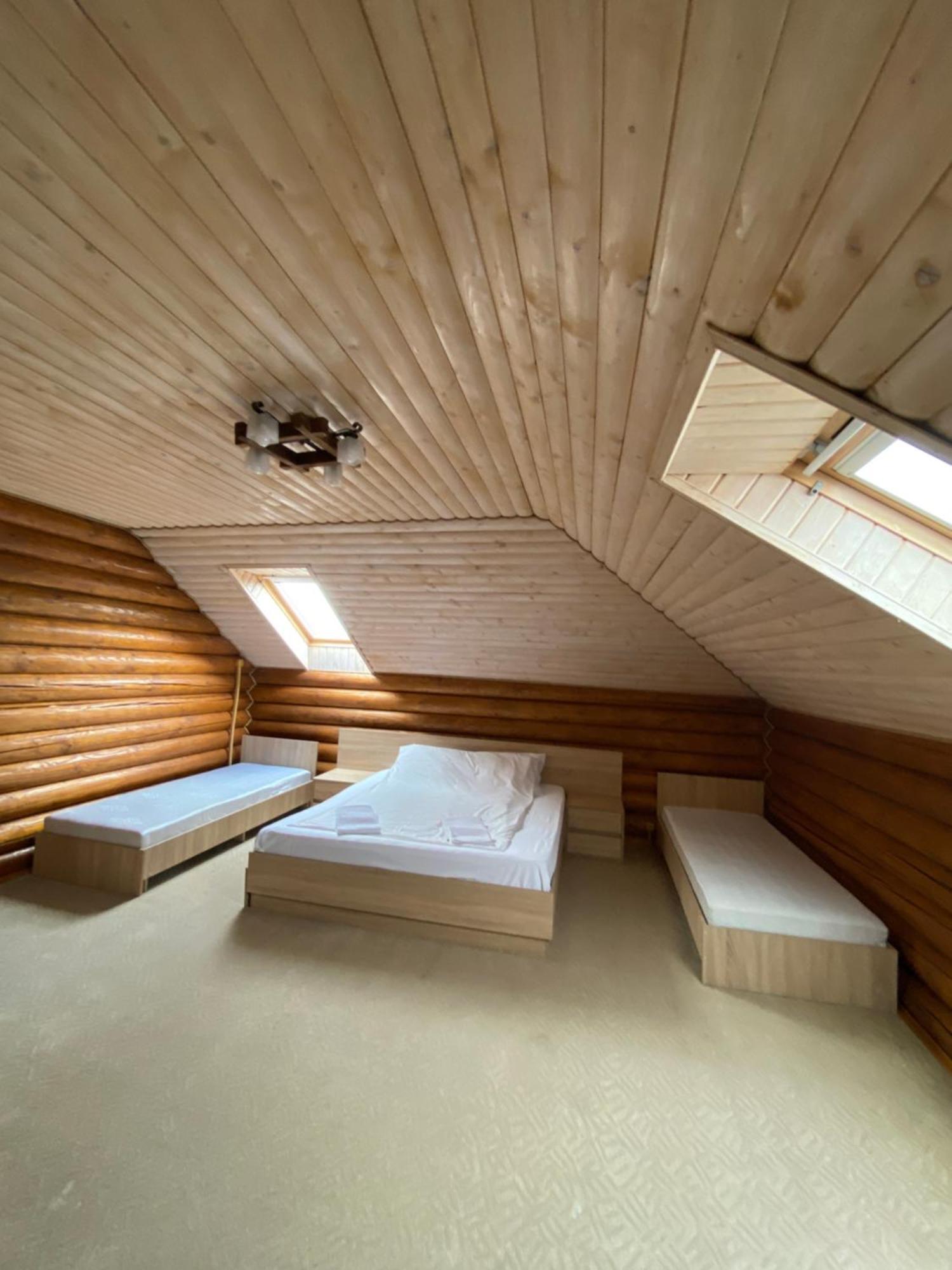 Візит Hotel Bushtyno Bagian luar foto